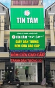 man cua cao cap quan 7 tphcm