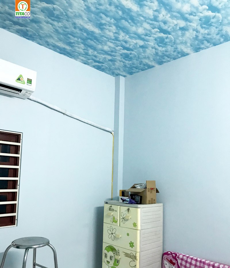 Trang trí dán giấy dán trần cho phòng ngủ