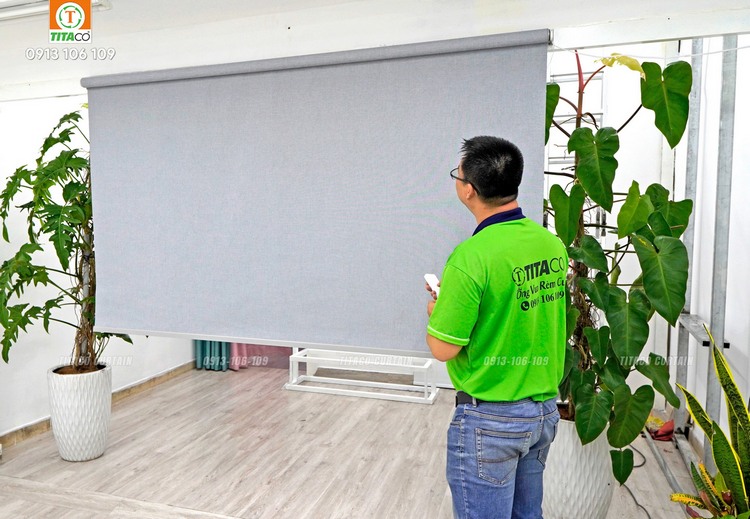 Màn tự động, Rèm điều khiển từ xa (động cơ rèm chính hãng) Màn tự động, Rèm điều khiển từ xa (động cơ rèm chính hãng)