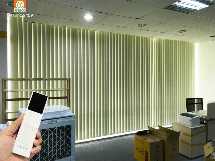 Màn tự động, Rèm điều khiển từ xa (động cơ rèm chính hãng) Màn tự động, Rèm điều khiển từ xa (động cơ rèm chính hãng)