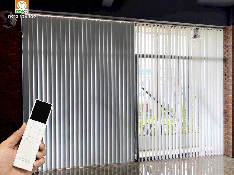 Màn tự động, Rèm điều khiển từ xa (động cơ rèm chính hãng) Màn tự động, Rèm điều khiển từ xa (động cơ rèm chính hãng)