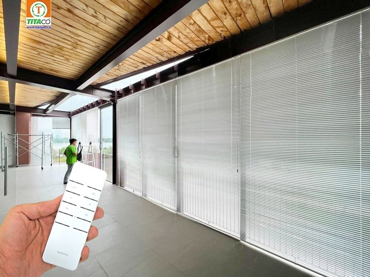 Màn tự động, Rèm điều khiển từ xa (động cơ rèm chính hãng) Màn tự động, Rèm điều khiển từ xa (động cơ rèm chính hãng)