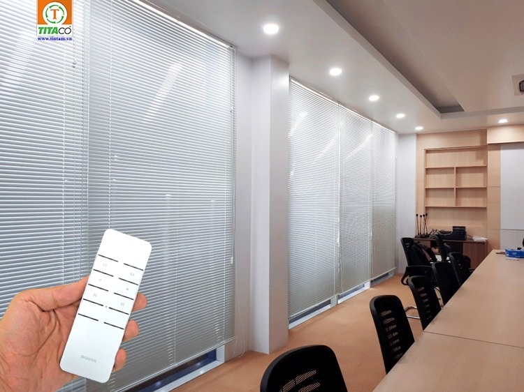 Màn tự động, Rèm điều khiển từ xa (động cơ rèm chính hãng) Màn tự động, Rèm điều khiển từ xa (động cơ rèm chính hãng)